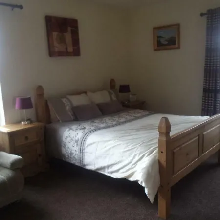 Bed & Breakfast Sea Breeze Canower